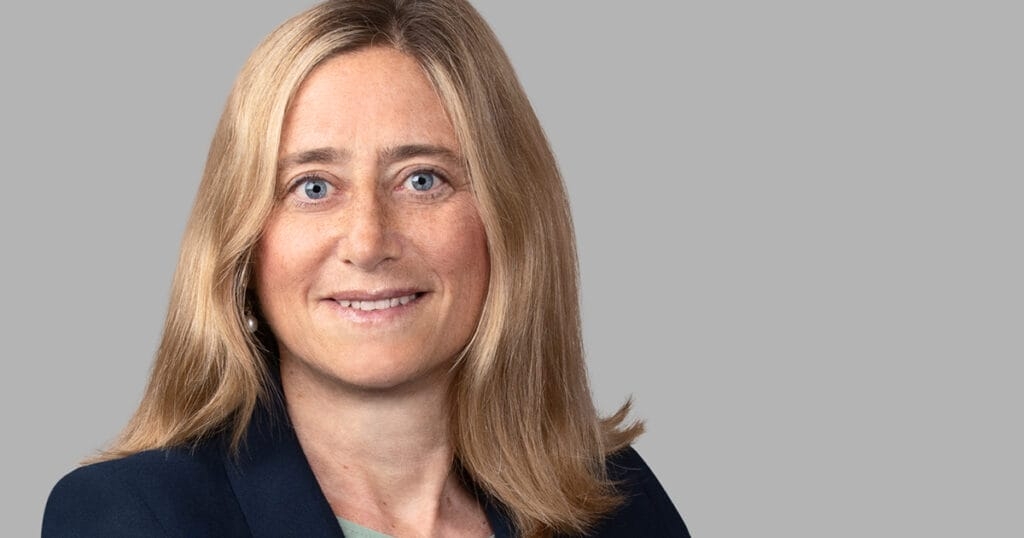 Lauren Resnick Contributes to <em>Legal Management</em> Article on Partner Retreats