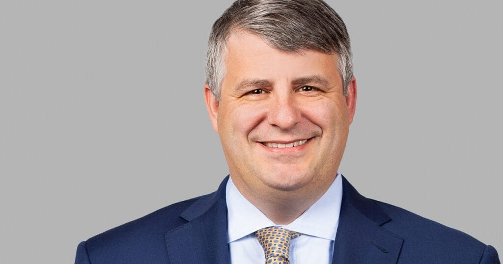 Kevin Barnett Receives DC Bar Lawyer of the Year Award for Government Contracts Community